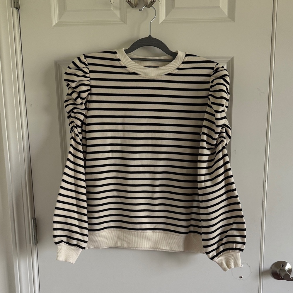 Mint Velvet Striped Black and White Puff Sleeve Sweatshirt Size Medium